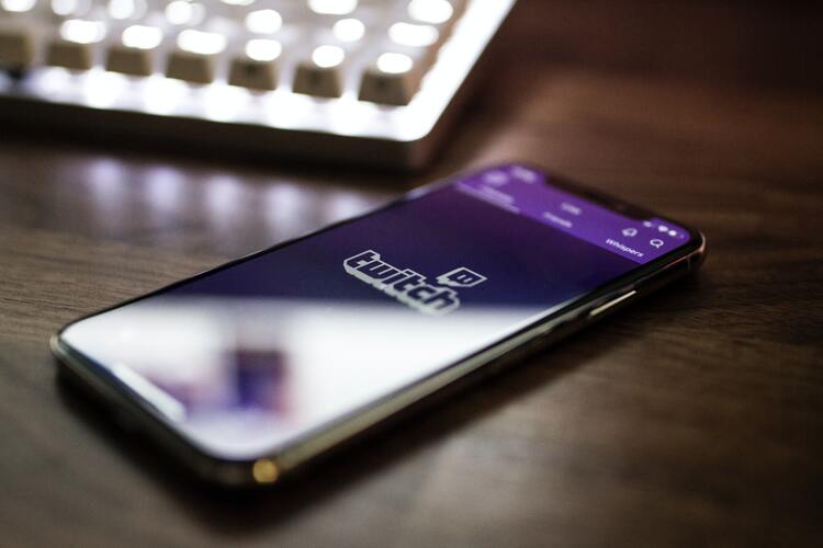 Personaliza tu perfil de Twitch desde Móvil o PC